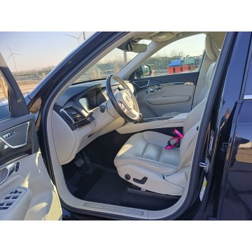 Volvo   SUV 2018,  2.0 benzyna, automat - Na sprzedaż za 72 000 zł - Gizałki - zdjęcie 9