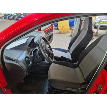 Skoda Citigo  Hatchback 2013,  1.0 benzyna - Na sprzedaż za 19 900 zł - Mysłowice - zdjęcie 10