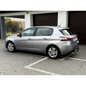 Peugeot 308  Liftback 2014,  1.6 benzyna - Na sprzedaż za 28 000 zł - Radom - zdjęcie 4