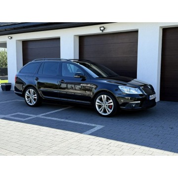 Skoda Octavia 2011,  2.0 benzyna - Na sprzedaż za 29 700 zł - Radom - zdjęcie 10