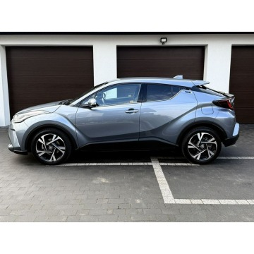 Toyota C-HR  SUV 2022,  1.8 hybryda, automat - Na sprzedaż za 104 700 zł - Radom - zdjęcie 3