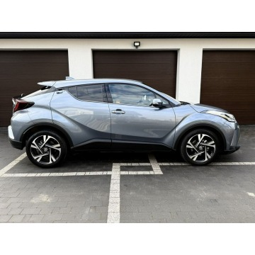 Toyota C-HR  SUV 2022,  1.8 hybryda, automat - Na sprzedaż za 104 700 zł - Radom - zdjęcie 9