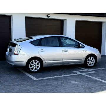 Toyota Prius  Hatchback 2006,  1.5 hybryda, automat - Na sprzedaż za 19 900 zł - Radom - zdjęcie 6