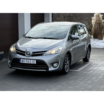 Toyota Verso - 1.8B Aut.147KM Navi Kamera Cofania Podgrzewane fotele Łopatki