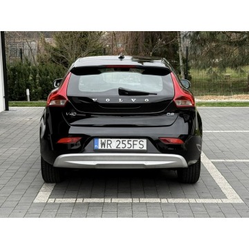 Volvo V40  Liftback 2015,  2.0 diesel - Na sprzedaż za 35 900 zł - Radom - zdjęcie 6
