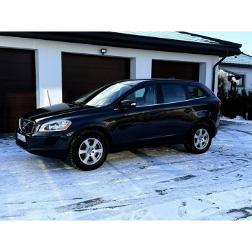 Volvo   SUV 2011,  2.0 diesel - Na sprzedaż za 39 900 zł - Radom - zdjęcie 2