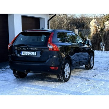 Volvo   SUV 2011,  2.0 diesel - Na sprzedaż za 39 900 zł - Radom - zdjęcie 7