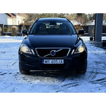 Volvo   SUV 2011,  2.0 diesel - Na sprzedaż za 39 900 zł - Radom - zdjęcie 12