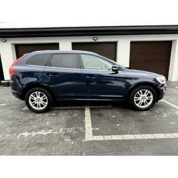Volvo   SUV 2014,  2.0 diesel, automat - Na sprzedaż za 58 700 zł - Radom - zdjęcie 9
