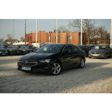 Opel Insignia  Liftback 2022,  2.0 diesel, automat - Na sprzedaż za 79 000 zł - Poznań - zdjęcie 2