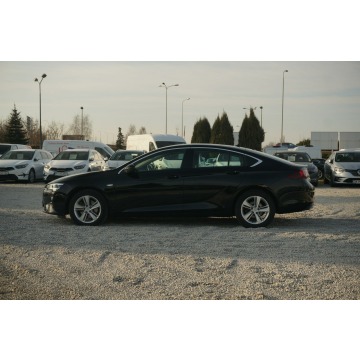 Opel Insignia  Liftback 2022,  2.0 diesel, automat - Na sprzedaż za 79 000 zł - Poznań - zdjęcie 9