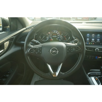 Opel Insignia  Liftback 2022,  2.0 diesel, automat - Na sprzedaż za 79 000 zł - Poznań - zdjęcie 12