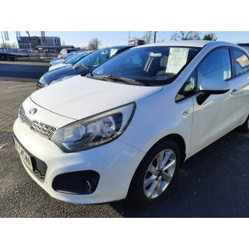 Kia Rio  Hatchback 2012,  1.2 benzyna - Na sprzedaż za 16 700 zł - Mysłowice - zdjęcie 2