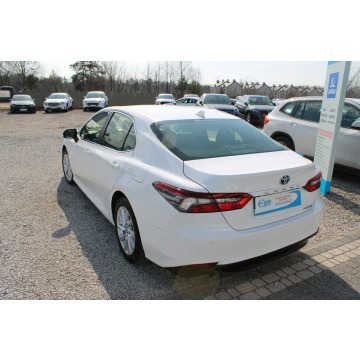 Toyota Camry  Sedan/Limuzyna 2021,  2.5 hybryda, automat - Na sprzedaż za 90 899 zł - Warszawa - zdjęcie 8
