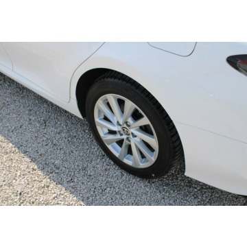 Toyota Camry  Sedan/Limuzyna 2021,  2.5 hybryda, automat - Na sprzedaż za 90 899 zł - Warszawa - zdjęcie 9