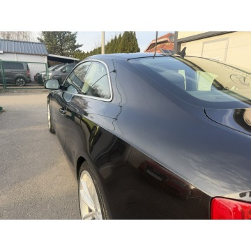 Audi A5  Coupe/Sportowy 2010,  2.7 diesel, automat - Na sprzedaż za 29 500 zł - Gdów - zdjęcie 6