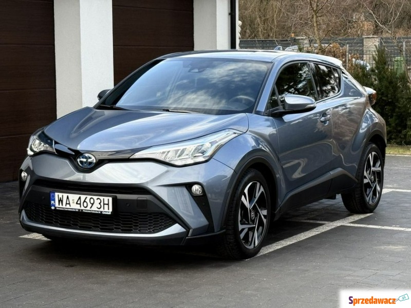Toyota C-HR  SUV 2022,  1.8 hybryda, automat - Na sprzedaż za 104 700 zł - Radom