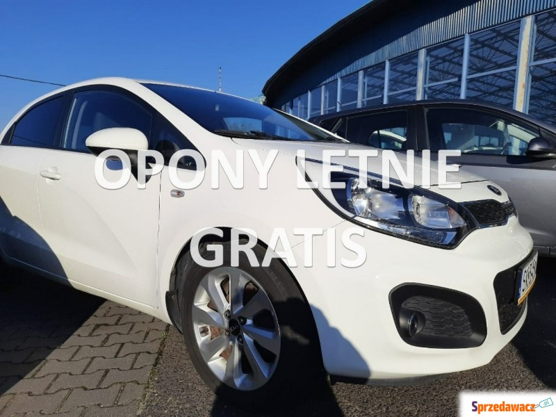 Kia Rio  Hatchback 2012,  1.2 benzyna - Na sprzedaż za 16 700 zł - Mysłowice