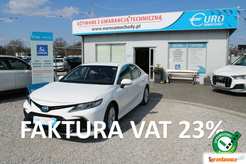 Toyota Camry  Sedan/Limuzyna 2021,  2.5 hybryda, automat - Na sprzedaż za 90 899 zł - Warszawa