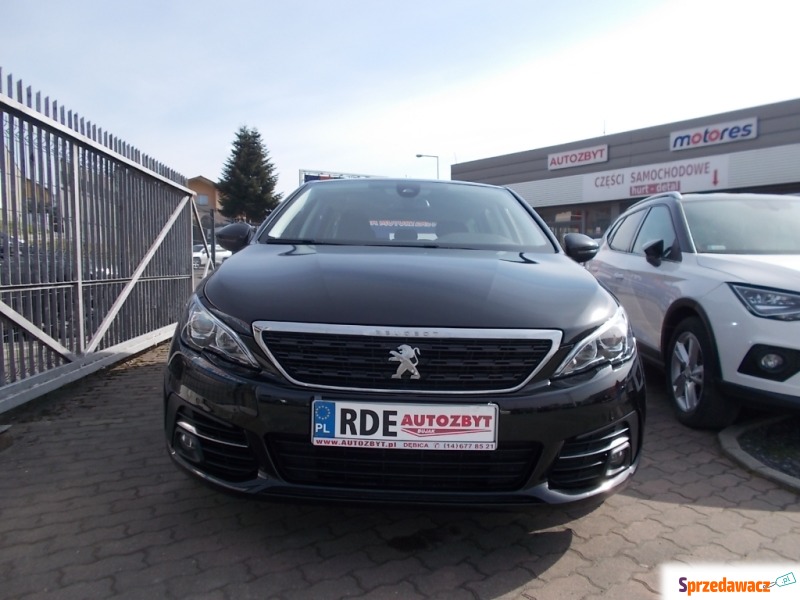 Peugeot 308 2021