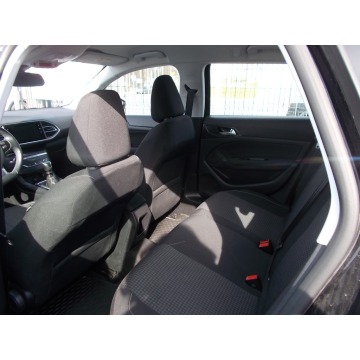 Peugeot 308  Kombi 2021 diesel - Na sprzedaż za 45 900 zł - Dębica - zdjęcie 5