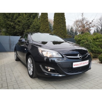 Opel Astra 2013,  1.4 benzyna - Na sprzedaż za 26 900 zł - Strzegom - zdjęcie 3