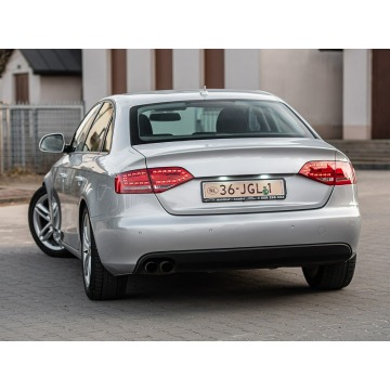 Audi A4  Sedan/Limuzyna 2009,  1.8 benzyna - Na sprzedaż za 25 700 zł - Zwoleń - zdjęcie 2