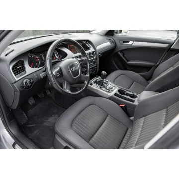 Audi A4  Sedan/Limuzyna 2009,  1.8 benzyna - Na sprzedaż za 25 700 zł - Zwoleń - zdjęcie 6