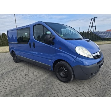 Opel Vivaro 2011,  2.5 diesel, automat - Na sprzedaż za 22 900 zł - Kutno - zdjęcie 2