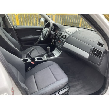 BMW X3  SUV 2010,  2.0 benzyna - Na sprzedaż za 35 999 zł - Gostyń - zdjęcie 8