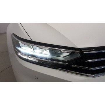Volkswagen Passat  Kombi 2020,  2.0 diesel, automat - Na sprzedaż za 83 700 zł - Warszawa - zdjęcie 11