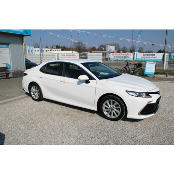 Toyota Camry  Sedan/Limuzyna 2021,  2.5 hybryda, automat - Na sprzedaż za 93 899 zł - Warszawa - zdjęcie 5