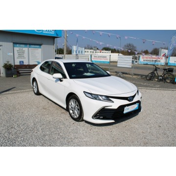 Toyota Camry  Sedan/Limuzyna 2021,  2.5 hybryda, automat - Na sprzedaż za 93 899 zł - Warszawa - zdjęcie 4
