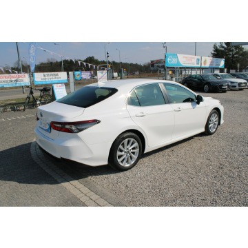 Toyota Camry  Sedan/Limuzyna 2021,  2.5 hybryda, automat - Na sprzedaż za 93 899 zł - Warszawa - zdjęcie 6