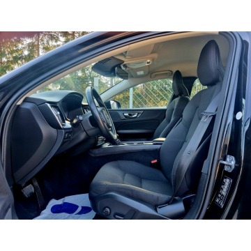 Volvo V60 2019,  2.0 diesel, automat - Na sprzedaż za 51 900 zł - Szczecin - zdjęcie 9