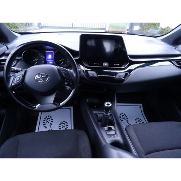Toyota C-HR  SUV 2017,  1.2 benzyna - Na sprzedaż za 59 900 zł - Łódź - zdjęcie 12