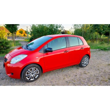 Toyota Yaris 2008,  1.3 benzyna - Na sprzedaż za 8 500,00 zł - Sochaczew - zdjęcie 4