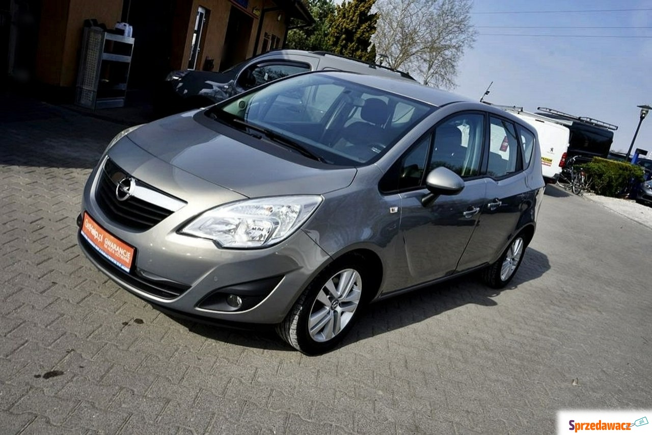 Opel Meriva 2011