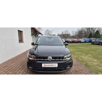 Volkswagen Tiguan  SUV 2019,  2.0 diesel, automat - Na sprzedaż za 95 800 zł - Paproć - zdjęcie 2