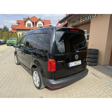 Volkswagen Caddy  Hatchback 2016,  2.0 diesel - Na sprzedaż za 39 900 zł - Orzech - zdjęcie 9