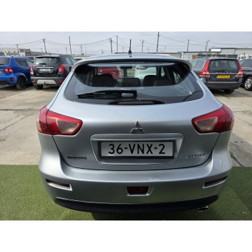Mitsubishi Lancer  Hatchback 2010,  1.5 benzyna - Na sprzedaż za 15 900 zł - Kraków - zdjęcie 6