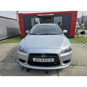Mitsubishi Lancer  Hatchback 2010,  1.5 benzyna - Na sprzedaż za 15 900 zł - Kraków - zdjęcie 2