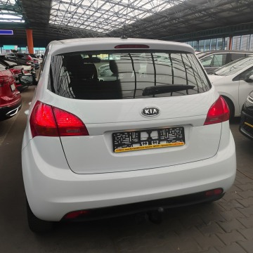 Kia Venga  Minivan/Van 2011,  1.4 benzyna - Na sprzedaż za 19 700 zł - Mysłowice - zdjęcie 10