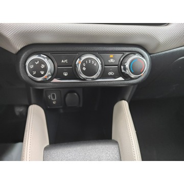 Nissan Micra  Coupe/Sportowy 2019,  1.5 diesel - Na sprzedaż za 29 900 zł - Twardów - zdjęcie 12