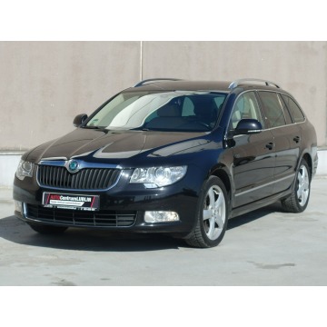 Skoda Superb 2010,  3.6 benzyna, automat - Na sprzedaż za 37 900 zł - Lublin - zdjęcie 6