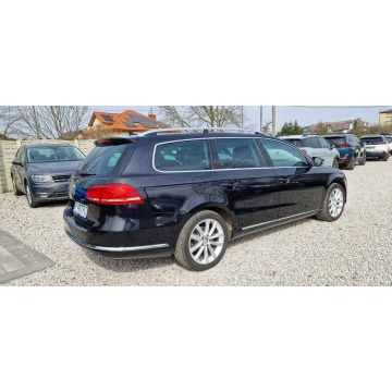 Volkswagen Passat 2011,  1.6 diesel - Na sprzedaż za 25 900 zł - Płock - zdjęcie 11