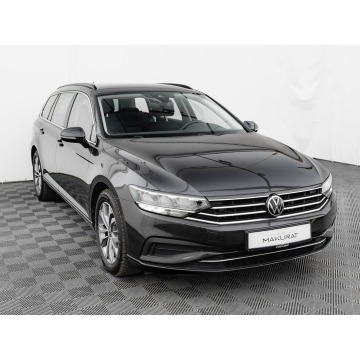 Volkswagen Passat 2021,  1.5 benzyna, automat - Na sprzedaż za 69 900 zł - Gdynia - zdjęcie 3