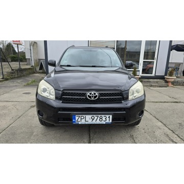 Toyota   SUV 2006,  2.2 diesel - Na sprzedaż za 16 800 zł - Szczecin - zdjęcie 2
