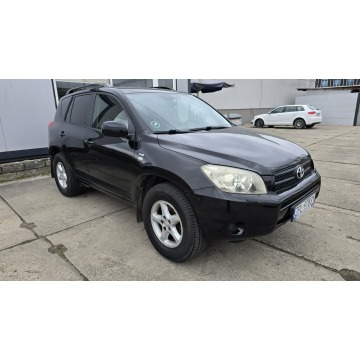 Toyota   SUV 2006,  2.2 diesel - Na sprzedaż za 16 800 zł - Szczecin - zdjęcie 3