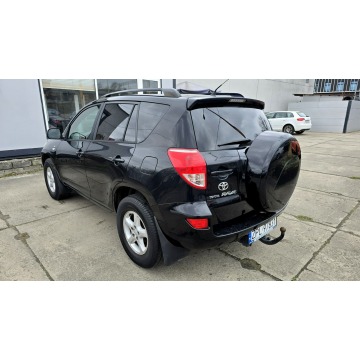 Toyota   SUV 2006,  2.2 diesel - Na sprzedaż za 16 800 zł - Szczecin - zdjęcie 7